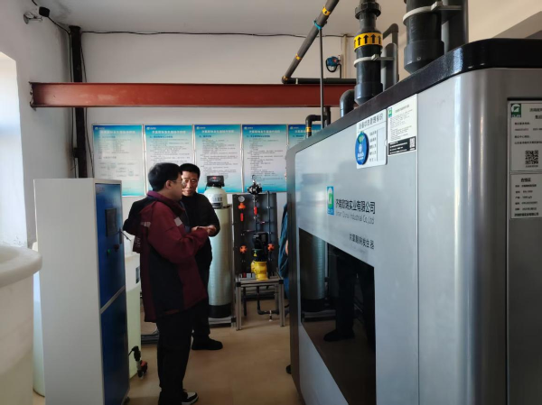 扎賚諾爾區(qū)疾控中心開展集中式供水單位水質(zhì)消毒方式現(xiàn)場(chǎng)調(diào)查，筑牢飲水安全防線